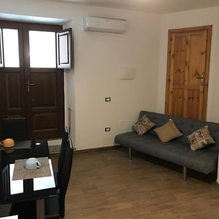 Apartmán Da Piero E Lidia Iglesias Exteriér fotografie