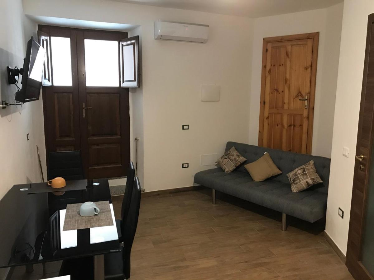 Apartmán Da Piero E Lidia Iglesias Exteriér fotografie